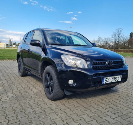 Toyota RAV4 cena 37900 przebieg: 198000, rok produkcji 2007 z Grudziądz małe 137